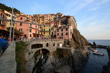 2018_06_16_Cinque-Terre_Manarola_015_D610--10-24__CNX-D