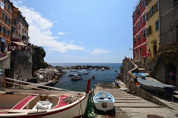 2018_06_17_Cinque-Terre_Riomaggiore_020_D610--10-24__CNX-D