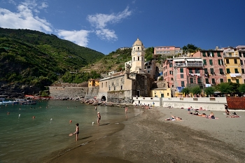 2018_06_17_Cinque-Terre_Vernazza_003_D610--10-24__CNX-D