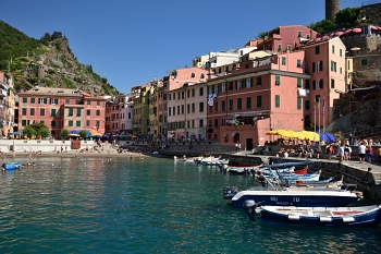 2018_06_17_Cinque-Terre_Vernazza_010_D610--10-24__CNX-D