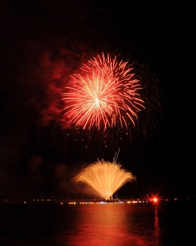 2009_07_14_Feu_Artifice_Arcachon_007_N__CNX-D