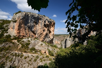 2017_08_06_Espagne__Alquezar_003_D610--10-24__CNX-D