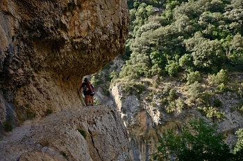 2017_08_07_Espagne__Gorges_entre_les_lacs_d_El_Grado_et_de_Mediano_037_D610--10-24__CNX-D
