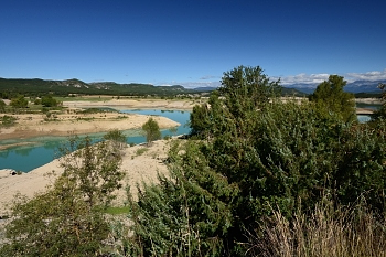 2017_08_10_Espagne__Barrage_du_lac_de_Mediano_006_D610--10-24__CNX-D