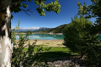 2017_08_10_Espagne__Barrage_du_lac_de_Mediano_012_D610--10-24__CNX-D