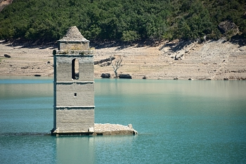 2017_08_10_Espagne__Barrage_du_lac_de_Mediano_039_D610--28-300__CNX-D