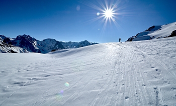 2011_01_22_Raquettes_Gan_093_D7000--10-24_bDL2_E_p54_p15_m39_W_R