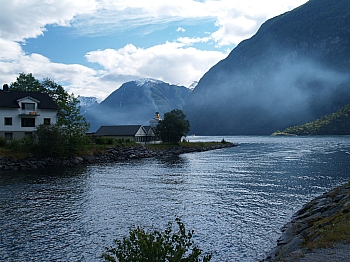 2008_06_14_Hellesylt_A_Geiranger_024_N_50__CNX-D