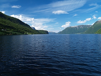 2008_06_14_Hellesylt_A_Geiranger_084_N_70__CNX-D