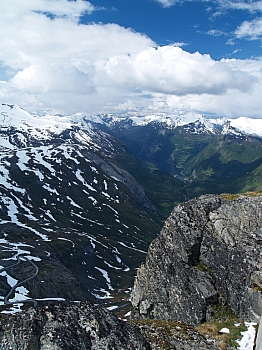 2008_06_14_Hellesylt_A_Geiranger_214_N_70__CNX-D