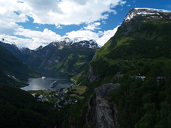 2008_06_14_Hellesylt_A_Geiranger_315_N_50__CNX-D