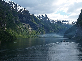 2008_06_14_Hellesylt_A_Geiranger_449_N_O_70__CNX-D