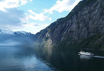 2008_06_14_Hellesylt_A_Geiranger_502_N_O_R_50__CNX-D