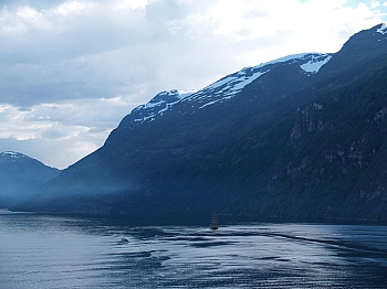 2008_06_14_Hellesylt_A_Geiranger_543_N_70__CNX-D