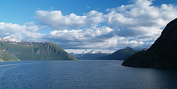 2008_06_14_Hellesylt_A_Geiranger_660_N_O_R_70__CNX-D