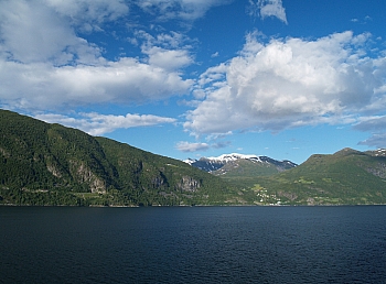 2008_06_14_Hellesylt_A_Geiranger_663_N_O_70__CNX-D