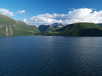 2008_06_14_Hellesylt_A_Geiranger_703_N_50__CNX-D