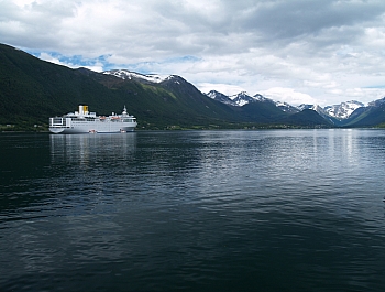 2008_06_20_Andalsnes_150_N_R_50__CNX-D