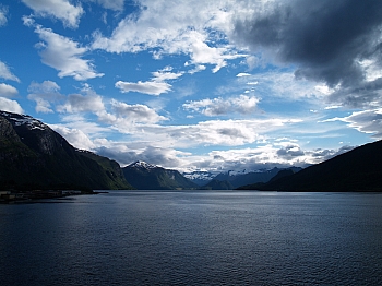 2008_06_20_Andalsnes_159_N_O_70__CNX-D