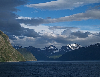 2008_06_20_Andalsnes_276_N_RR_70__CNX-D