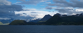 2008_06_20_Andalsnes_299_N_RRRR_50__CNX-D