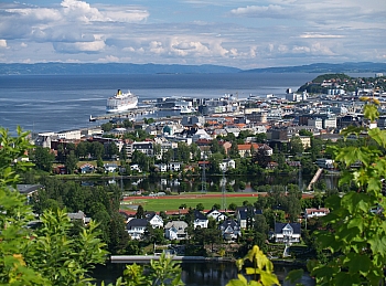 2008_06_15_Trondheim_057_N_O_50__CNX-D