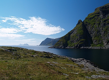 2008_06_16_B_Gravdal_(Iles_Lofoten)_301_N_O_70__CNX-D