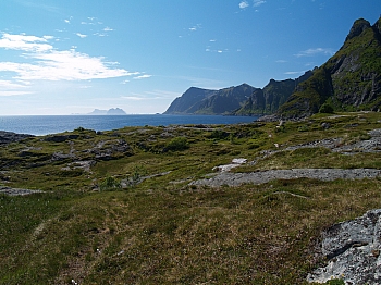 2008_06_16_B_Gravdal_(Iles_Lofoten)_382_N_70__CNX-D