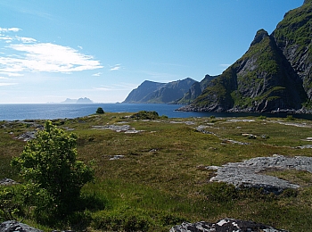 2008_06_16_B_Gravdal_(Iles_Lofoten)_400_N_O_70__CNX-D