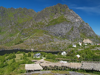 2008_06_16_B_Gravdal_(Iles_Lofoten)_421_N_30__CNX-D