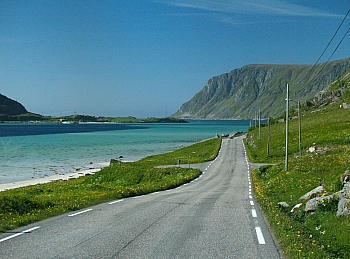 2008_06_16_B_Gravdal_(Iles_Lofoten)_622_N_O_70__CNX-D