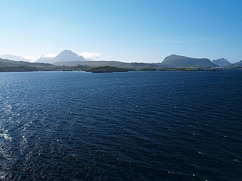 2008_06_16_B_Gravdal_(Iles_Lofoten)_693_N_70__CNX-D