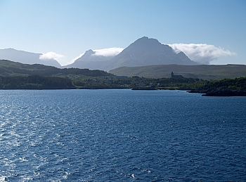 2008_06_16_B_Gravdal_(Iles_Lofoten)_701_N_O_E_p14_m16_m19_70__CNX-D