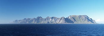 2008_06_16_B_Gravdal_(Iles_Lofoten)_880_N_O_E_p0_m40_p0_S90_RRR_70__CNX-D